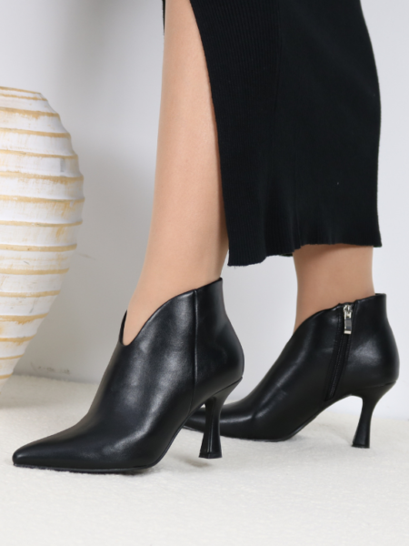 303154-noir-vog-2-450x600