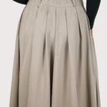 313451-taupe-VOG. (1)