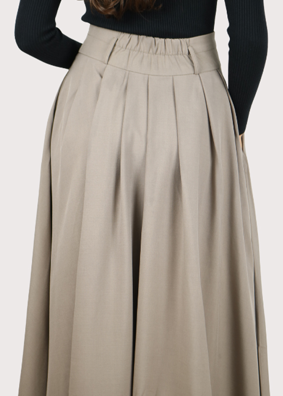 313451-taupe-VOG. (1)