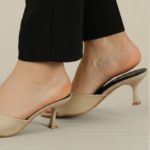 316209-BEIGE-VOG.